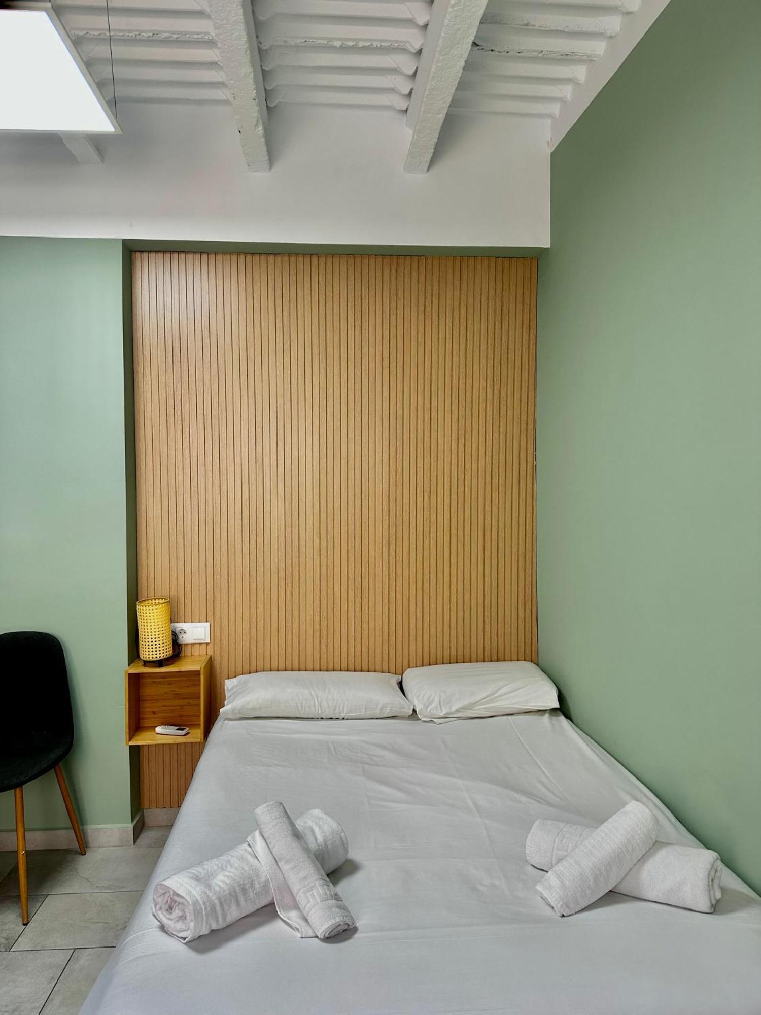 Lovely Studio Apartment Málaga Eksteriør billede