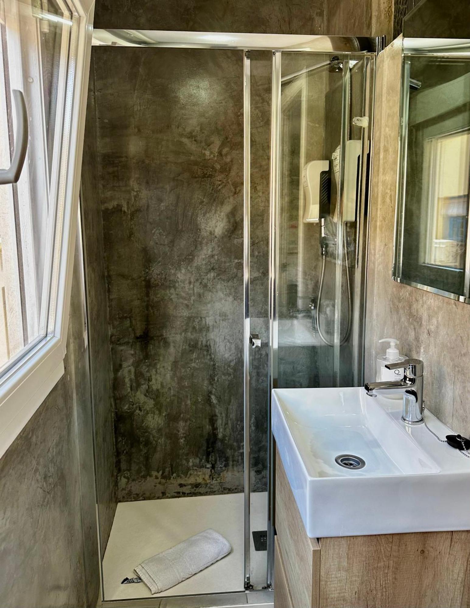 Lovely Studio Apartment Málaga Eksteriør billede